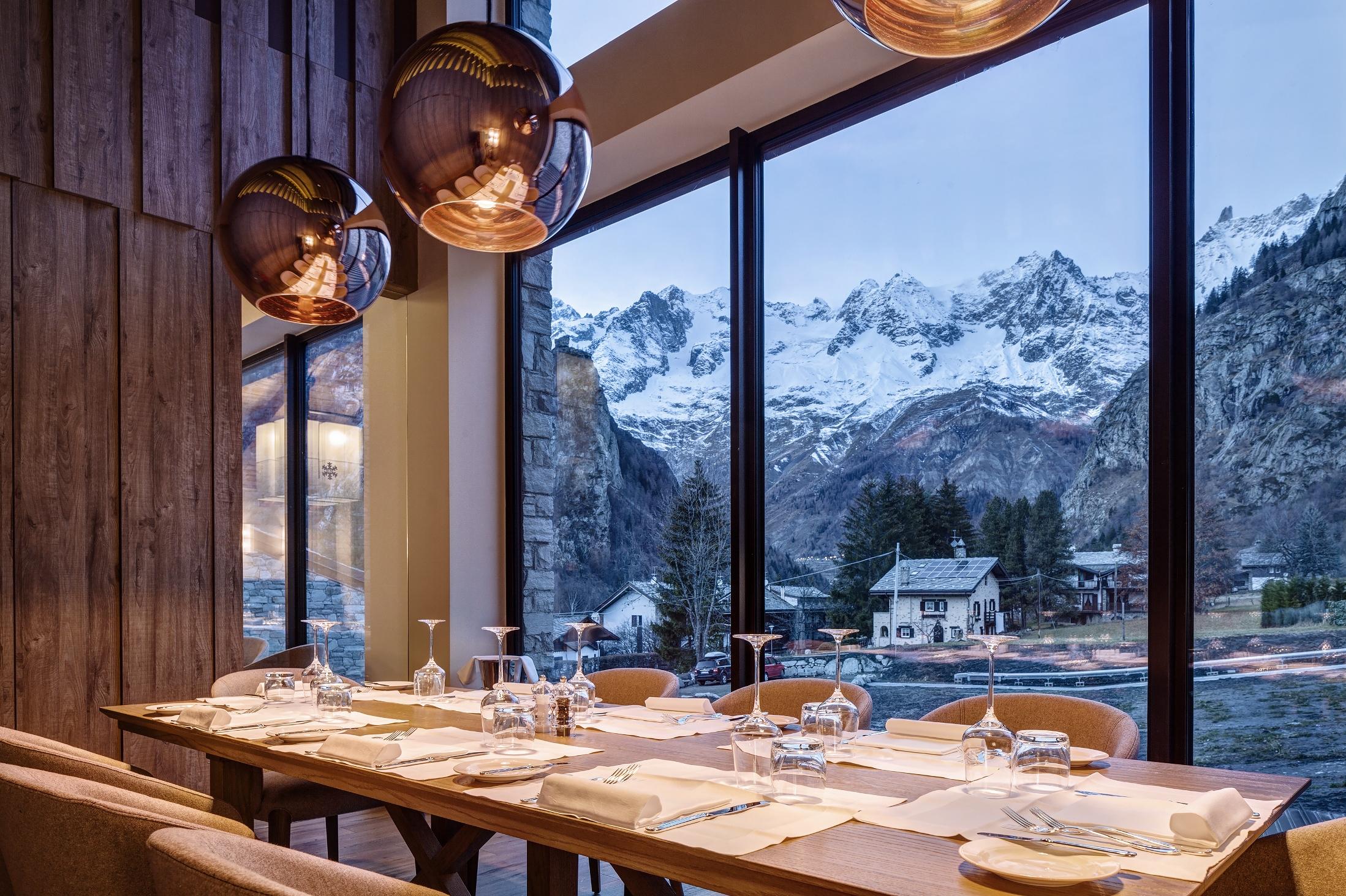 Grand Hotel Courmayeur Mont Blanc, By R Collection Hotels Exteriér fotografie