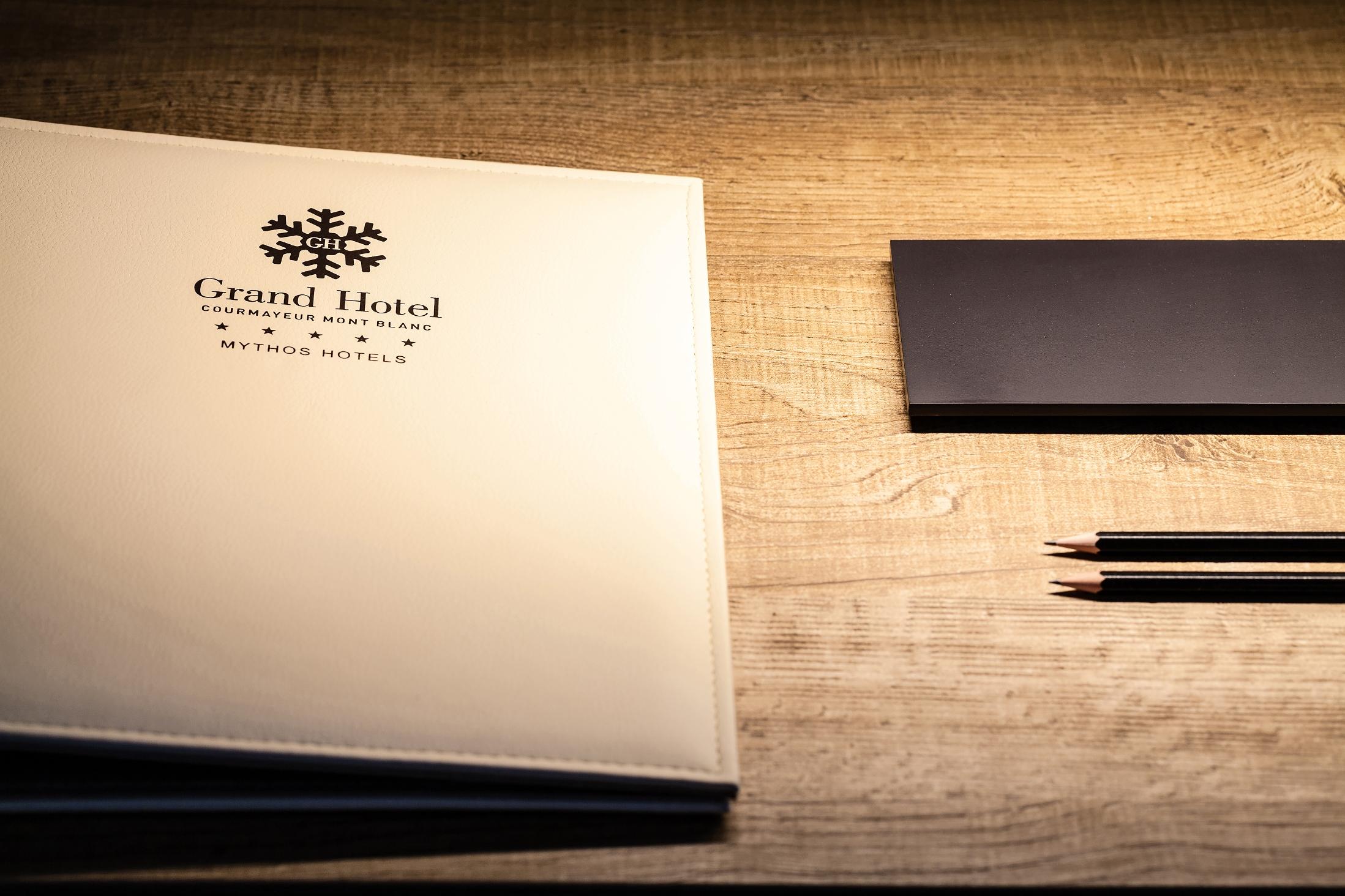 Grand Hotel Courmayeur Mont Blanc, By R Collection Hotels Exteriér fotografie