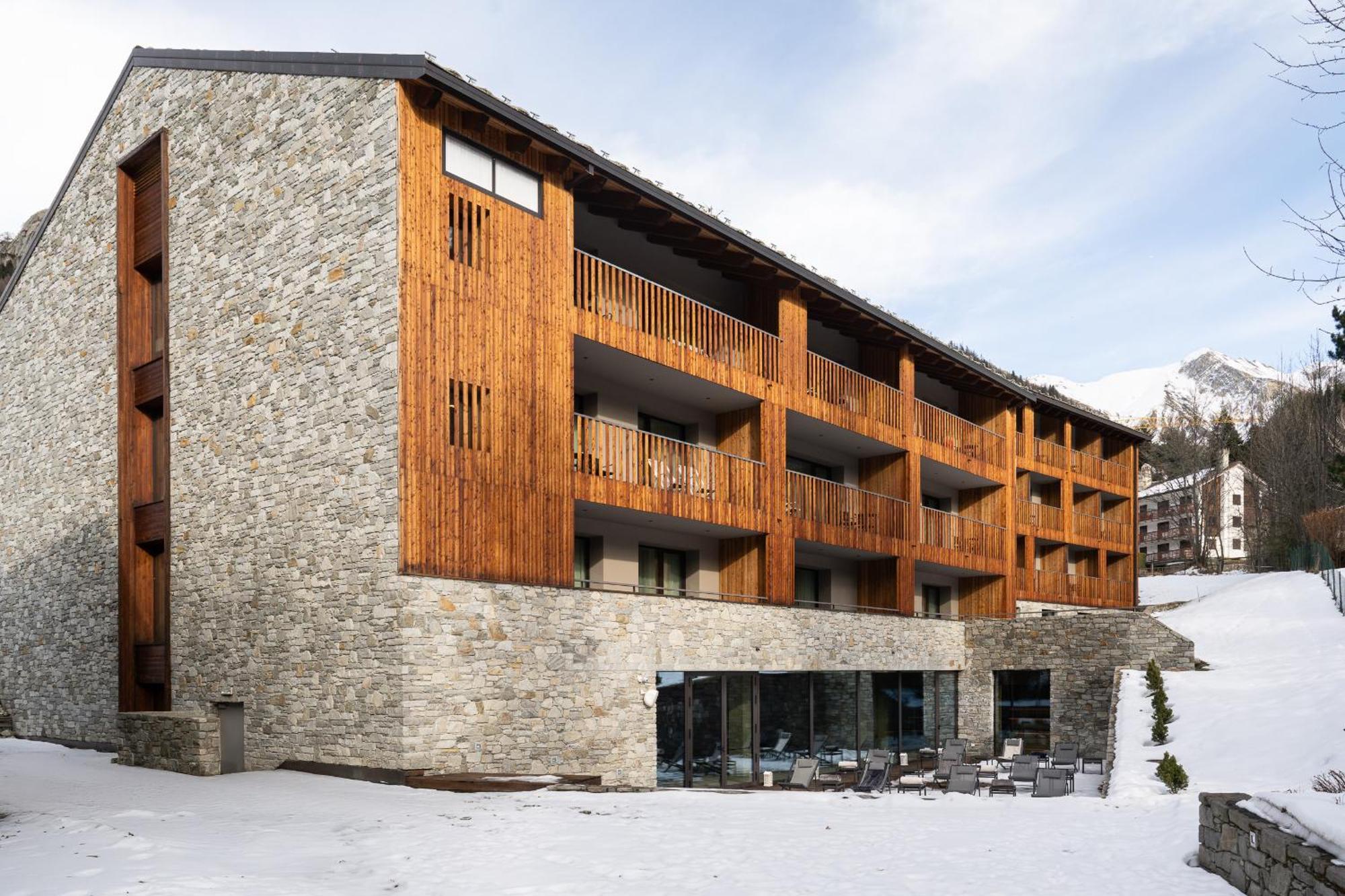 Grand Hotel Courmayeur Mont Blanc, By R Collection Hotels Exteriér fotografie