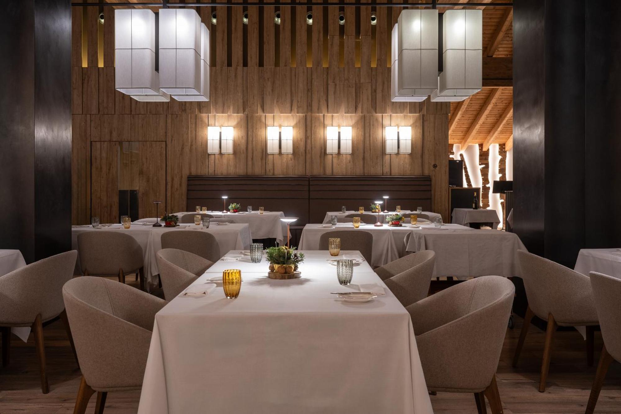 Grand Hotel Courmayeur Mont Blanc, By R Collection Hotels Exteriér fotografie
