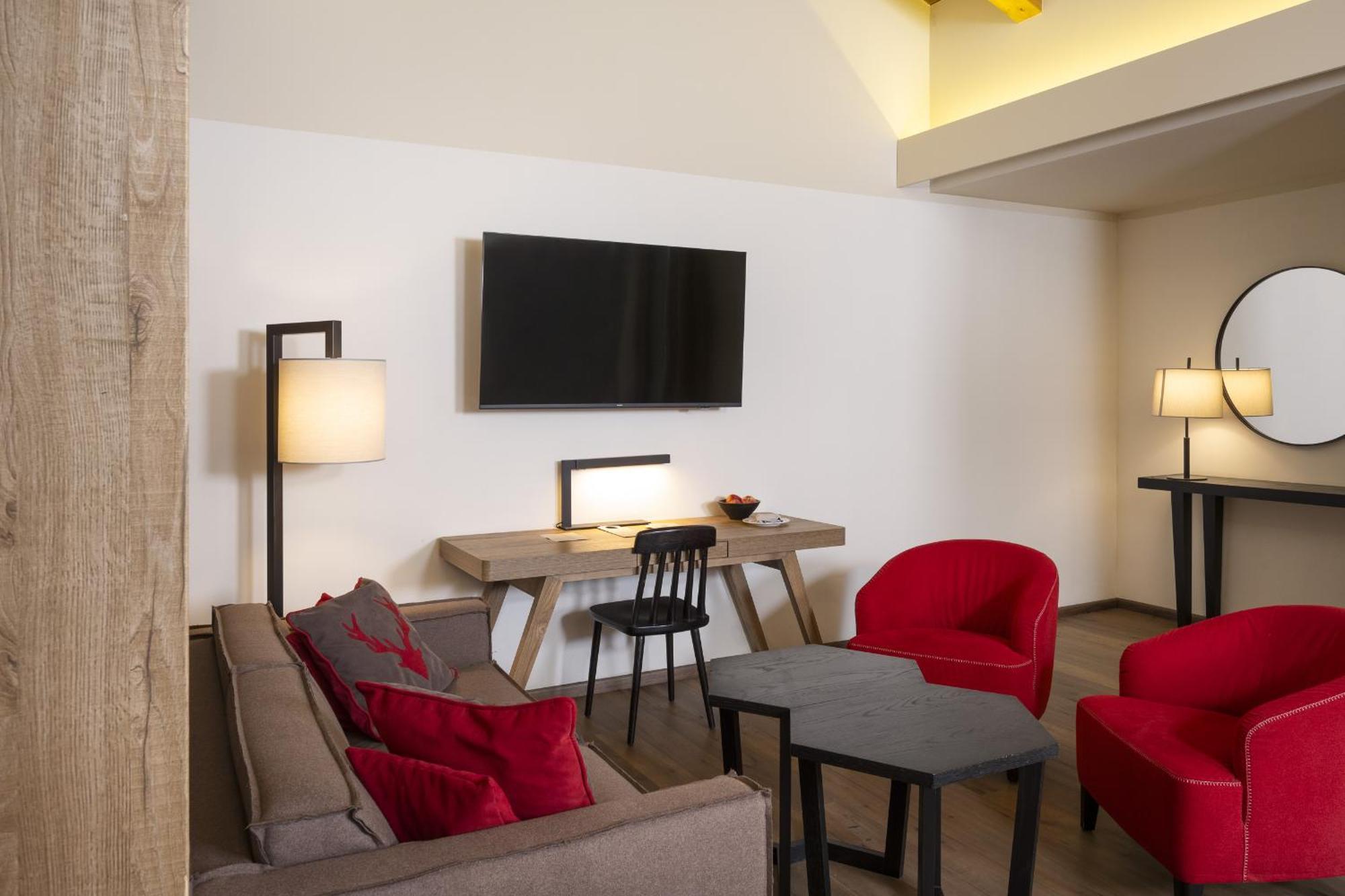 Grand Hotel Courmayeur Mont Blanc, By R Collection Hotels Pokoj fotografie