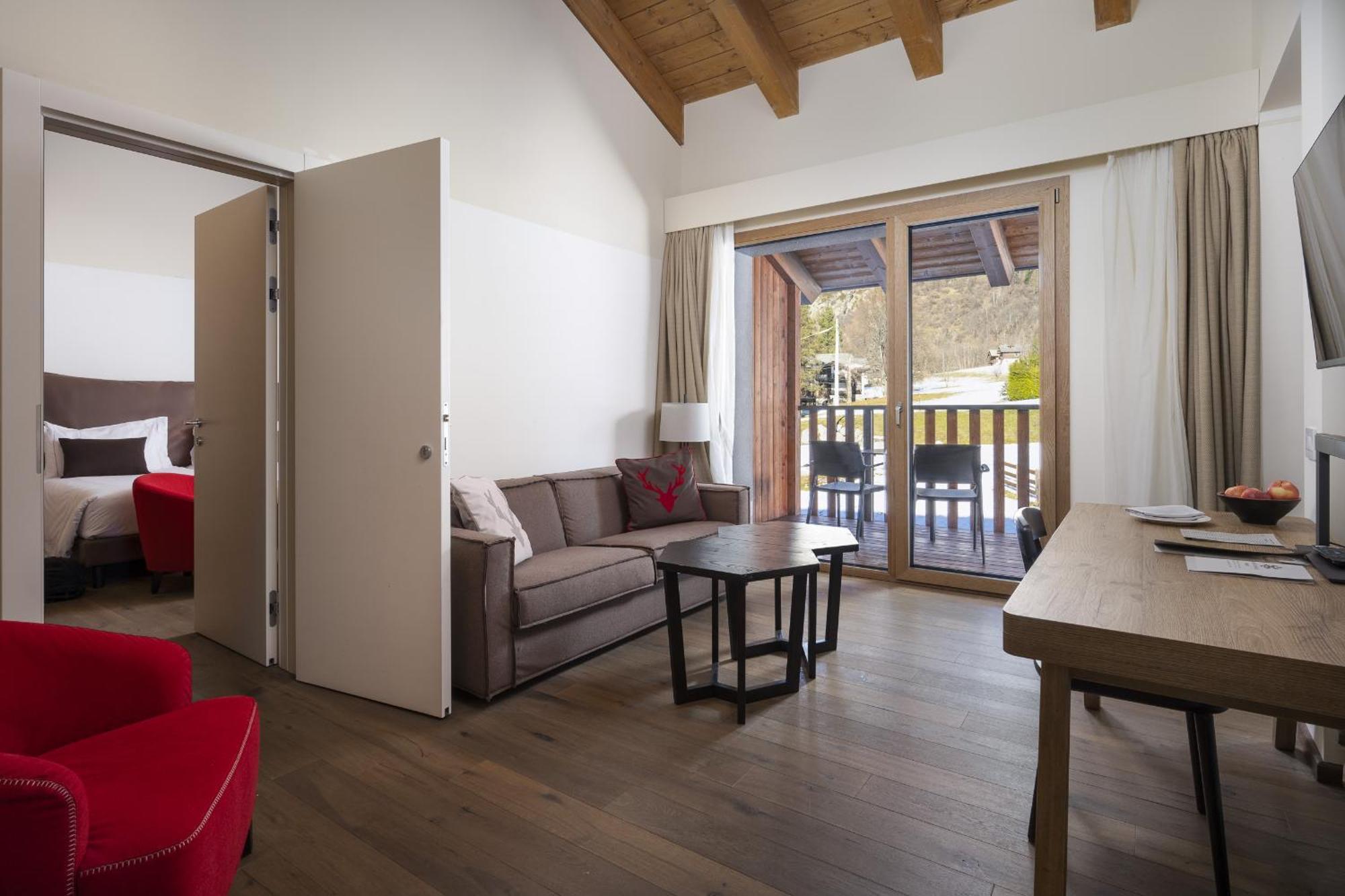 Grand Hotel Courmayeur Mont Blanc, By R Collection Hotels Exteriér fotografie