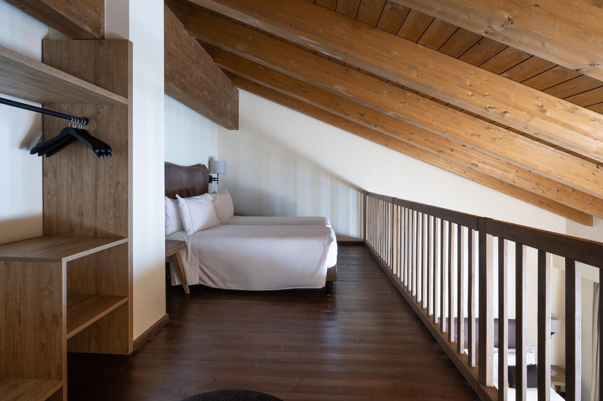 Grand Hotel Courmayeur Mont Blanc, By R Collection Hotels Pokoj fotografie